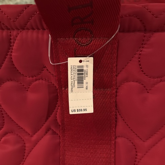 Brand New Victorias Secret Heart Puffer Tote for Valentine’s Day! - Picture 2 of 6
